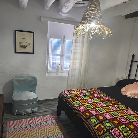 Casa Manes Apartment Pitres
